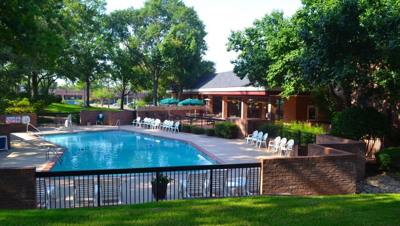 Magnuson Grand Hotel And Conference Center Tyler Exterior foto