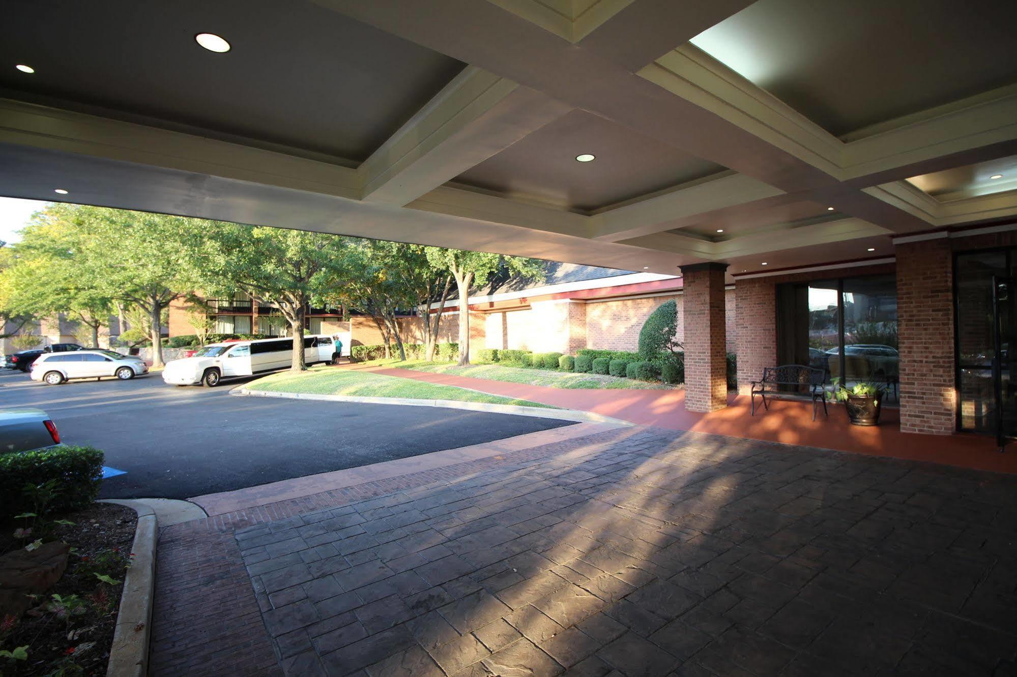 Magnuson Grand Hotel And Conference Center Tyler Exterior foto